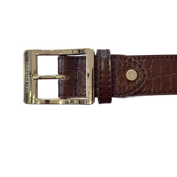 00257_22_3|e749832facff00465321a2de77bb7b23