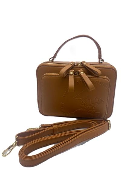 00680_99_2|cc89216cc6bb4f8f8688e7f18bb47ee1