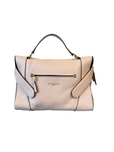 00752_15_2|697b4ade0462ccc2a57fb5ace9e36edb