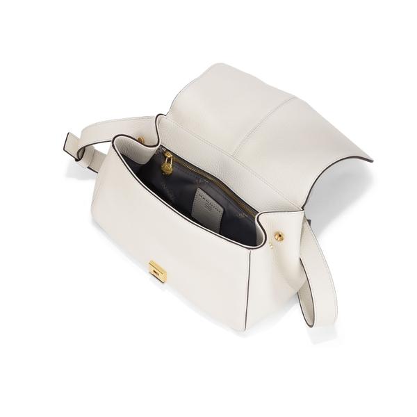 00766_7_3|bf60536de0ff4736a39e0b9ac13963dc