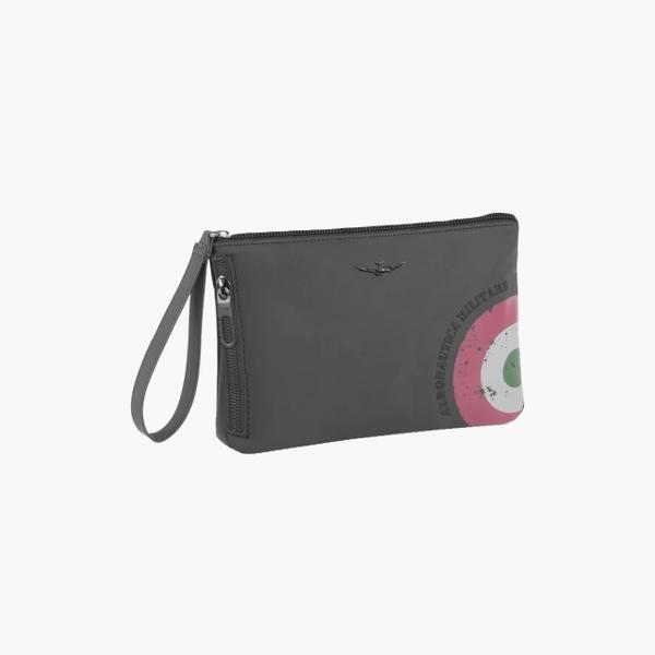 00886_24|040268bb8d4e2174be79e58ee447e2b4