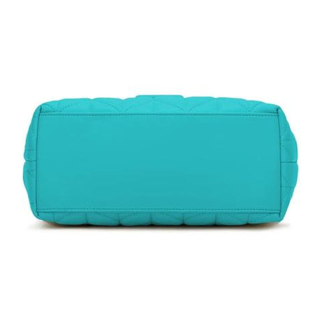 00004_37_6|f09bd076f637600d0966e102a4d52a6d