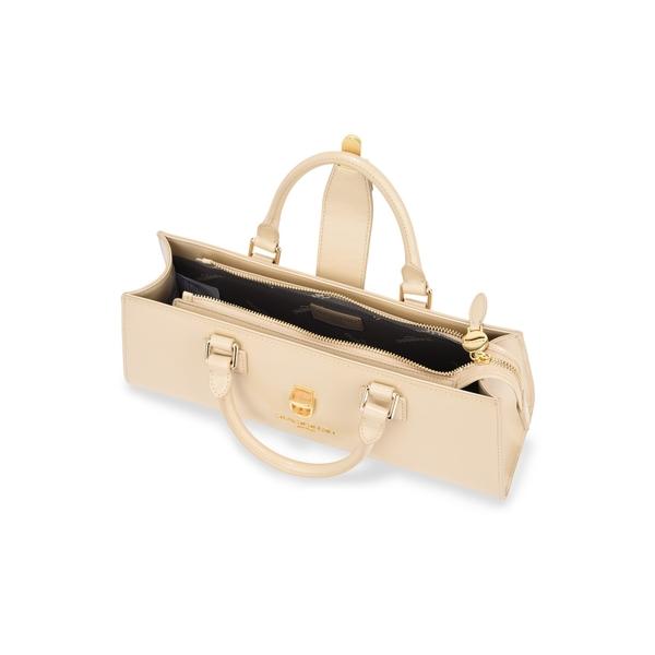 00239_6_2|e238b06e160d022fdb2c0de79753c317