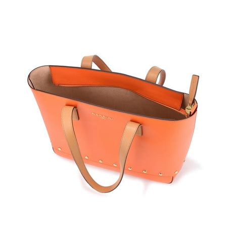 00246_139_3|63adf1d14f49c36c69b14fe1674fb893