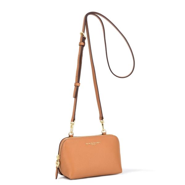 00252_141_2|e4e92298f983d623b44c363be3aaa109