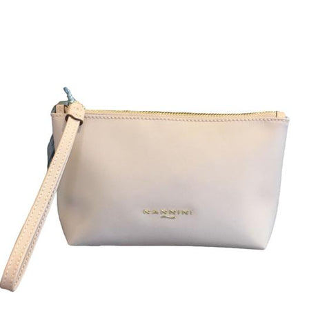 00255_32|33fde503bf1bc885f8fc3932f8e2dc69