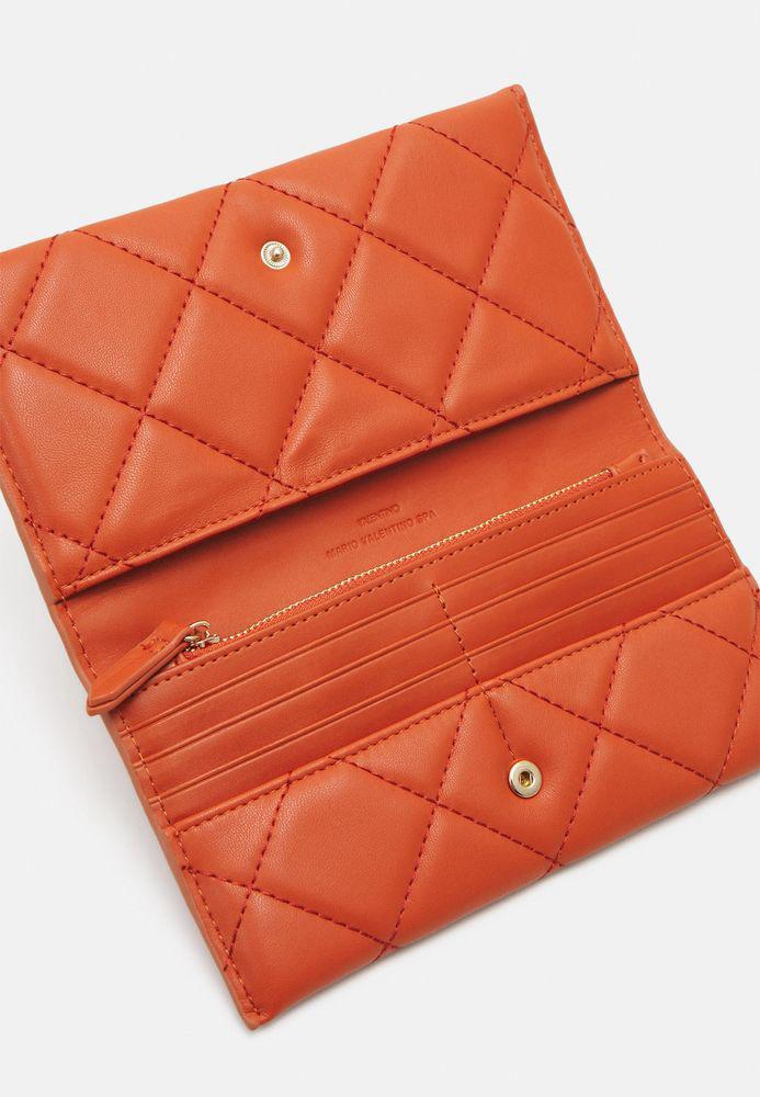 00268_139_2|b6000c0899e800a96dfdbf9bc04790da