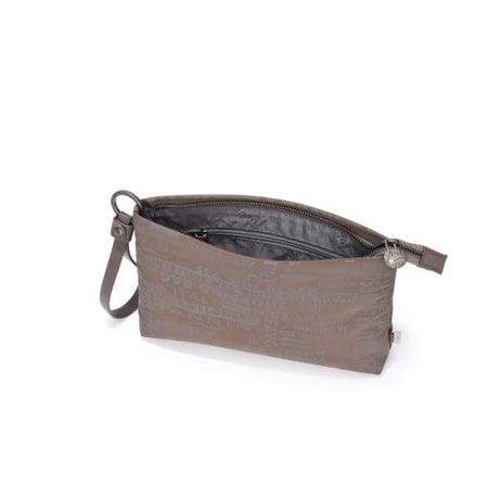 00321_132_2|ab9c23a6ecfd4abd6384355e424b3bfe