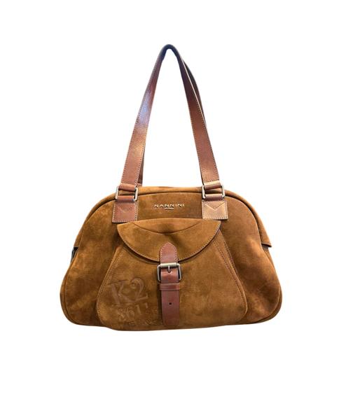 00460_172|46e19a0c4920a0c02a4c160ac0b6b379