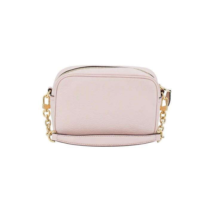 00495_15_3|f7a3471f3795354eef6aedd7399d56e0