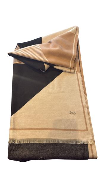 00555_186|d084633b2aaf854747a4b1b2b0c2112a