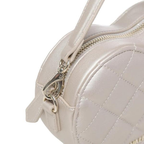 00606_27_4|f5737aed925f9309d1a82f320cf68585