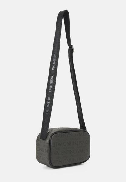 00627_24_2|7a29a6b2e050db5629d93d8920f0823a