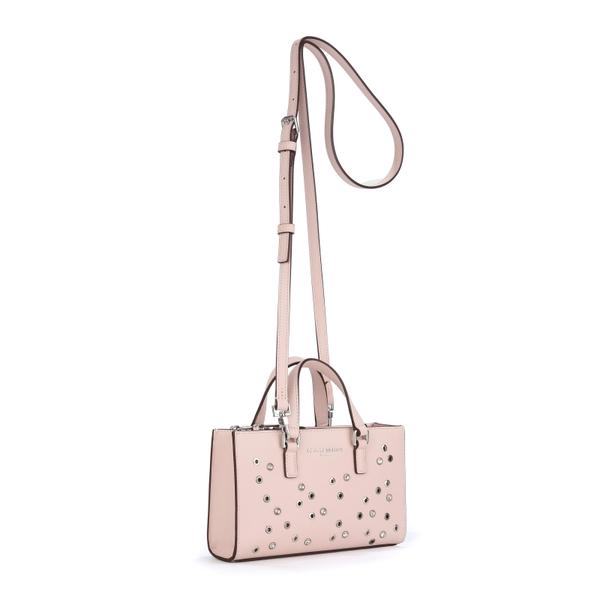 00723_15_2|cb98dcb77e94377c68dd0b6d3178cd3f