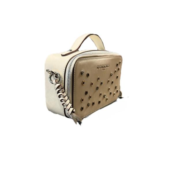 00745_7_2|82b45195433b802cc452b0930abd1cca