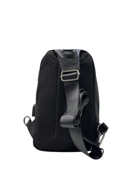 00885_24_3|31fcd8812a2d1f9519b00b90f3a68b96