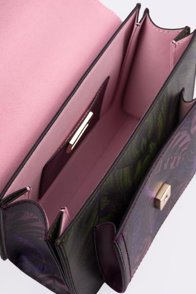 00957_257_2|bb204925e701c2def1cee415c82fe467