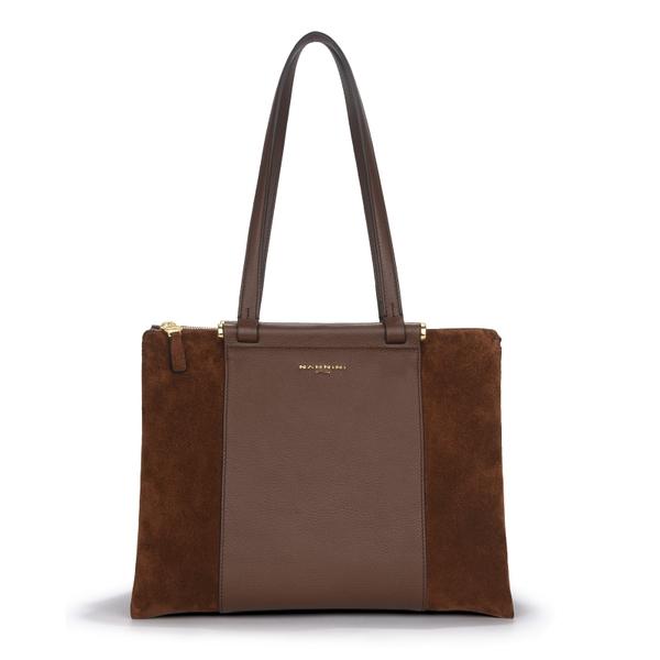 00967_99|e43d32067dd2f885a28bf33881506d16