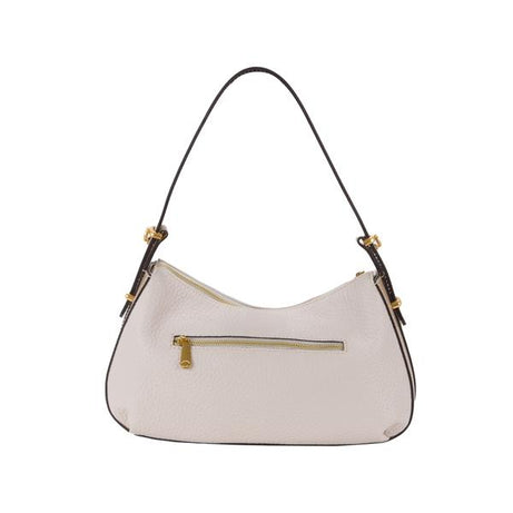 01011_6_3|f9f1f7b8923969d72f8df32201399a5a