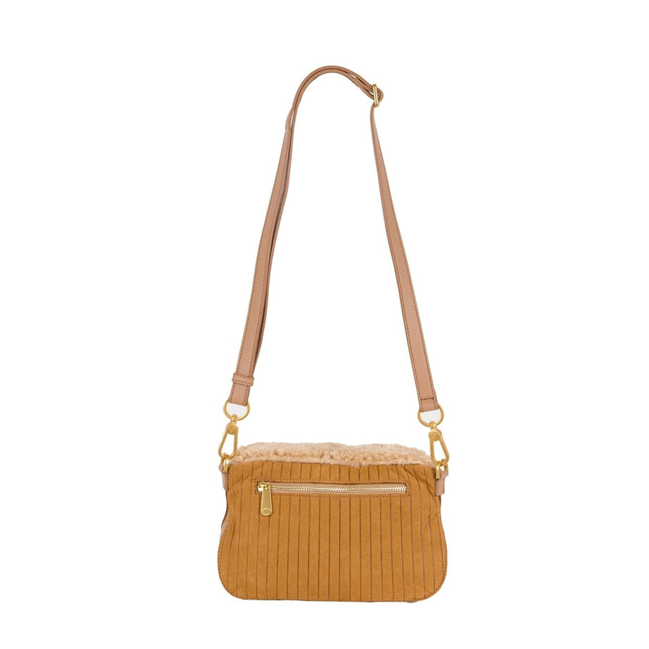 01038_211_2|8f5c7bc2db9082f3e05598726ed474a3