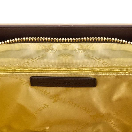 01061_22_4|2421ecfb3c0783dbe435e8bf62f8d3a9