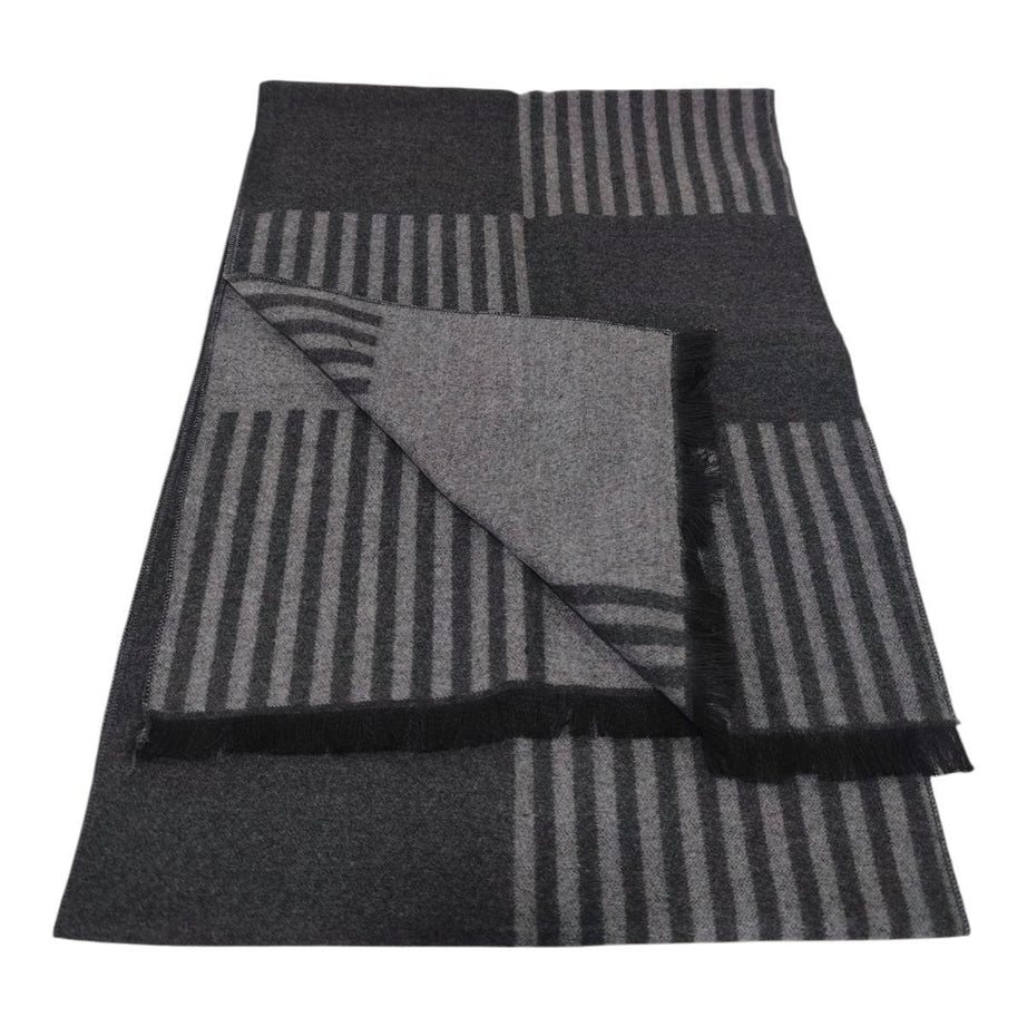 01152_20_3|65a249f73f18df5794116d343fce6071